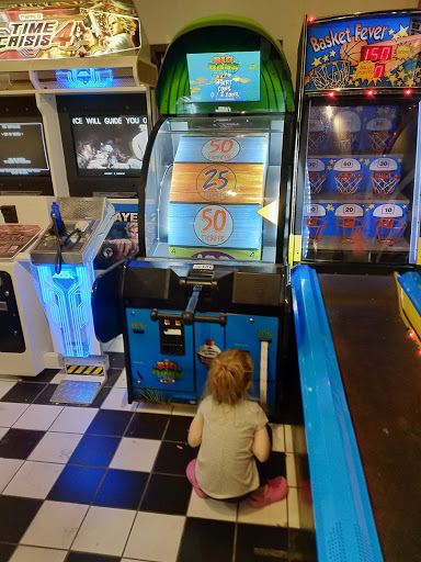 Shopping Mall «Forest Mall», reviews and photos, 835 W Johnson St, Fond du Lac, WI 54935, USA