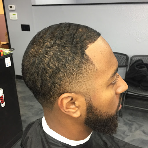 Barber Shop «PLATINUM Trendz Barbershop», reviews and photos, 2932 Hilltop Mall Rd, Richmond, CA 94806, USA