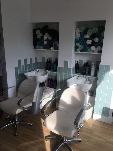 Reviews of Salon 31 in Ipswich - Barber shop
