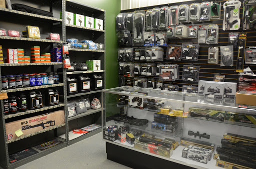 Gun Shop «Freedom Firearms, L.L.C.», reviews and photos, 402 Ewart Rd, Grinnell, IA 50112, USA