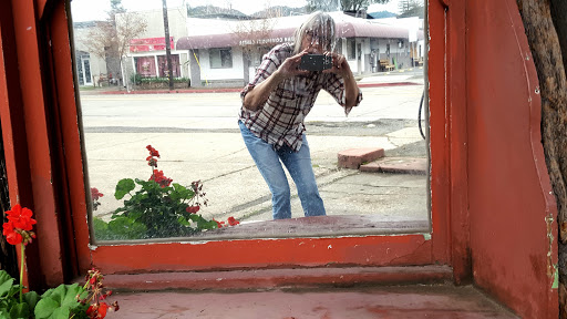 Auto Repair Shop «Redwood Tree Service Station», reviews and photos, 859 N State St, Ukiah, CA 95482, USA