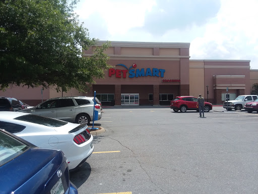 Pet Supply Store «PetSmart», reviews and photos, 3211 Peoples St, Johnson City, TN 37604, USA