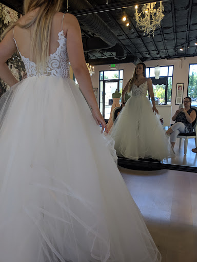 Bridal Shop «Swoon...a bridal salon», reviews and photos, 530 W Plumb Ln, Reno, NV 89509, USA