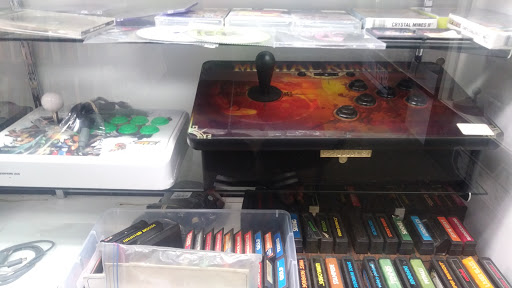 Video Game Store «Gameplay Long Beach», reviews and photos, 5911 E Spring St, Long Beach, CA 90808, USA