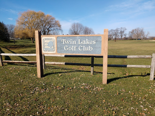 Golf Course «Twin Lakes Golf Course», reviews and photos, 400 W 59th St, Westmont, IL 60559, USA