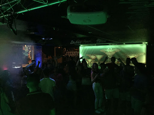 Información y opiniones sobre Pub Marfil de Casas De Juan Núñez