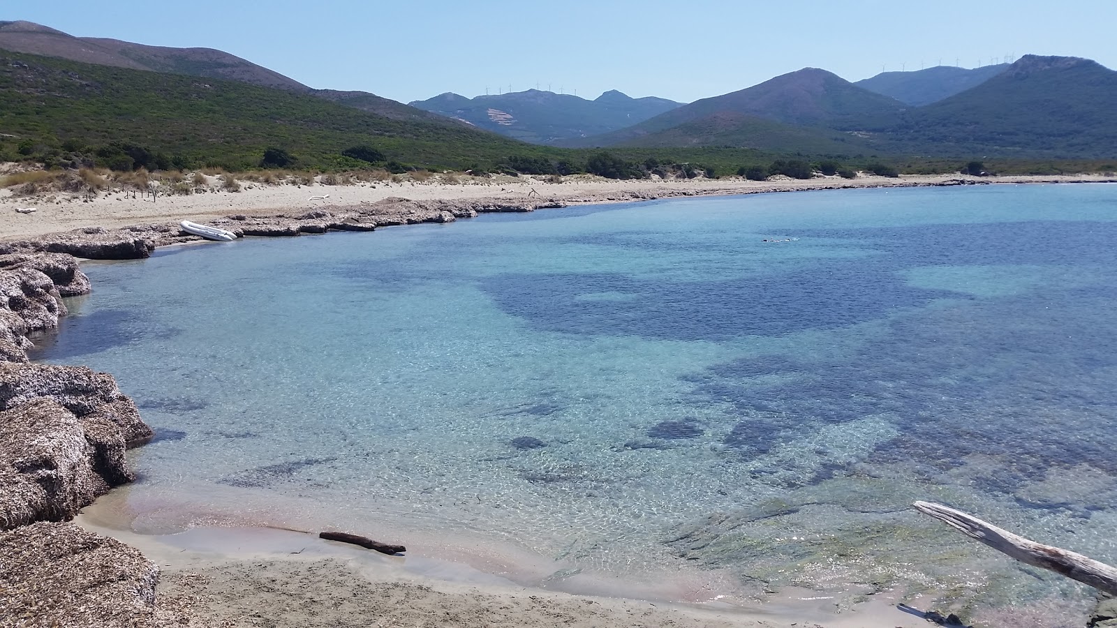 Zdjęcie Barcaggio beach - popularne miejsce wśród znawców relaksu