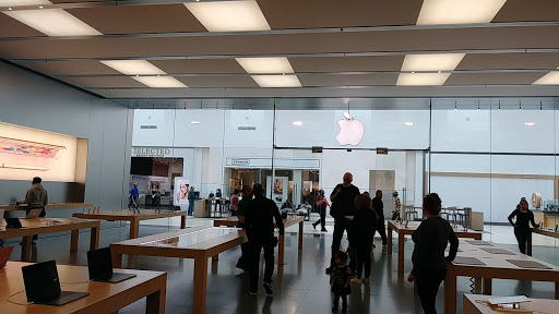 Computer Store «Apple Los Cerritos», reviews and photos, 242 Los Cerritos Center, Cerritos, CA 90703, USA