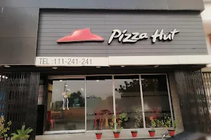 Pizza Hut image