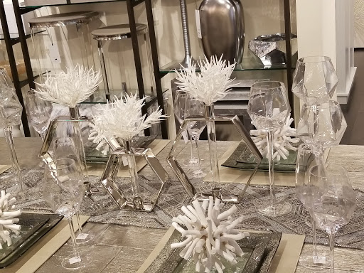 Furniture Store «Z Gallerie», reviews and photos, 14006 Riverside Dr, Sherman Oaks, CA 91423, USA