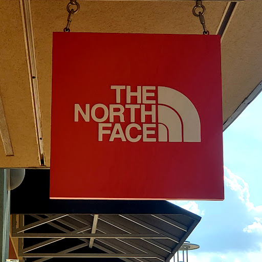 Clothing Store «The North Face Outlet», reviews and photos, 127 Premium Outlets Dr #633, Monroe, OH 45050, USA