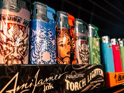 Tobacco Shop «Burton Heights Smoke Shop», reviews and photos, 1970 Division Ave S, Grand Rapids, MI 49507, USA