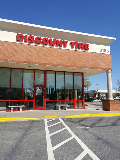 Tire Shop «Discount Tire Store - Duluth, GA», reviews and photos, 3105 Steve Reynolds Blvd, Duluth, GA 30096, USA