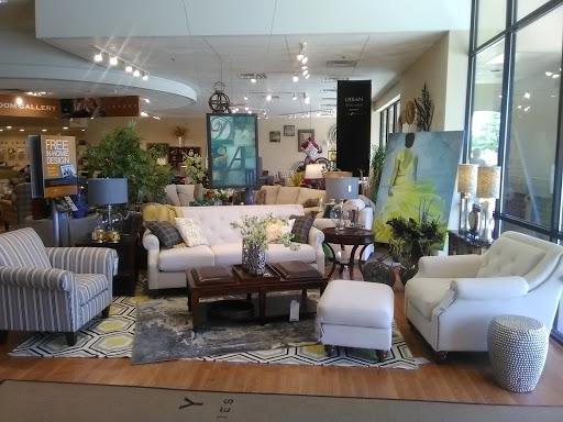 Furniture Store «La-Z-Boy Furniture Galleries», reviews and photos, 5330 E Southport Rd, Indianapolis, IN 46237, USA