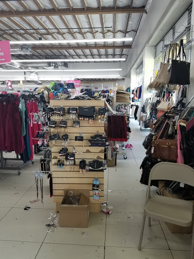 Discount Store «Fallas Discount Stores», reviews and photos, 10715-10739 MacArthur Blvd, Oakland, CA 94605, USA