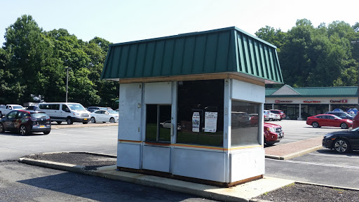 Shopping Mall «Rose Hill Shopping Center», reviews and photos, 600 Columbus Ave, Thornwood, NY 10594, USA