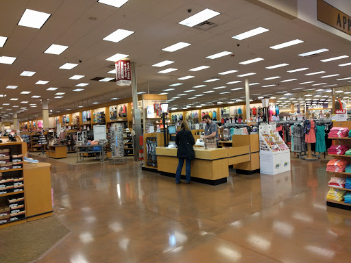 Grocery Store «Fred Meyer», reviews and photos, 2902 164th St SW, Lynnwood, WA 98087, USA