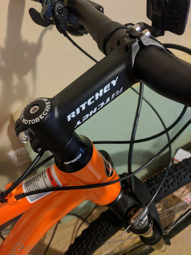 Bicycle Store «Bikes Direct», reviews and photos, 4624 Town Crossing Dr, Jacksonville, FL 32246, USA