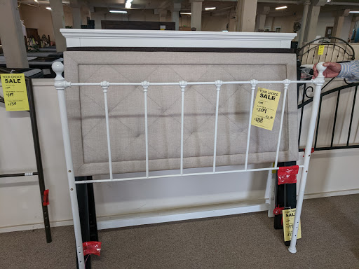 Furniture Store «Furniture AwareHouse», reviews and photos, 804 N Jackson St, Greencastle, IN 46135, USA