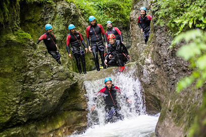 H2o Canyon, L'aventure Canyoning In Le Jura