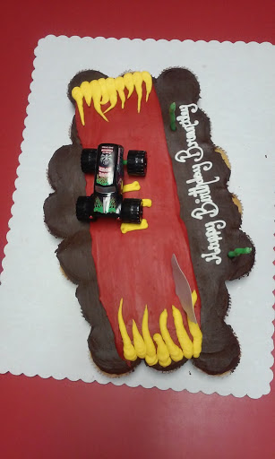 Amusement Center «Escapades Family Fun Center», reviews and photos, 4241 W Williamsburg Blvd, Muncie, IN 47304, USA