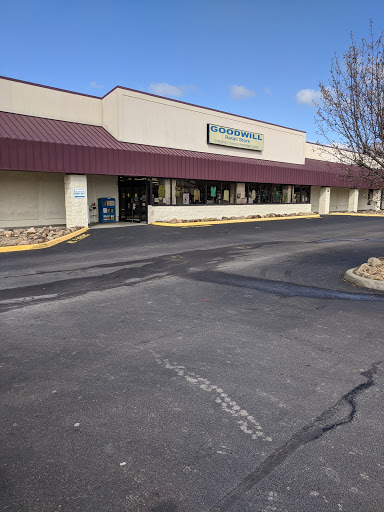 Thrift Store «Goodwill», reviews and photos