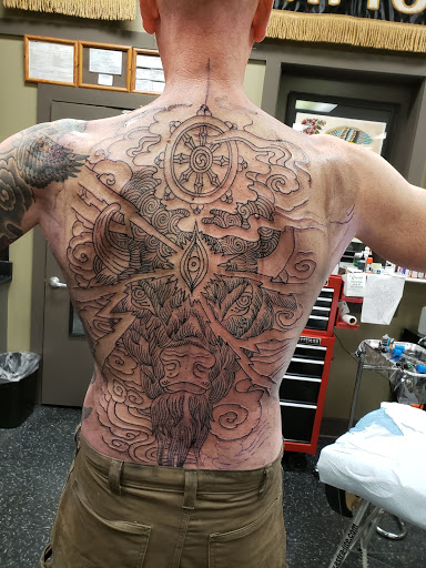 Explore florida gators tattoo ideas, creative tattoo ideas in Lincoln, available at Iron Brush Tattoo