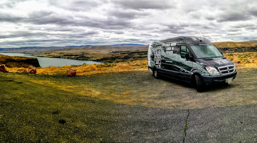 Moving and Storage Service «Two Men and a Truck», reviews and photos, 6702 L St, Omaha, NE 68117, USA