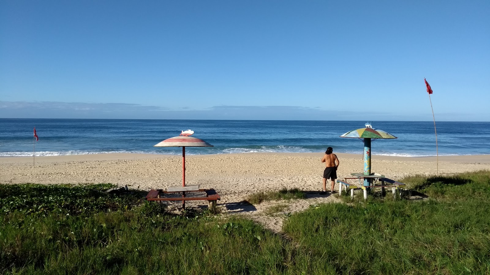 Foto von Praia da Sacristia mit lange, gerade küste