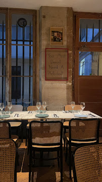 Atmosphère du Restaurant libanais Eats Thyme à Paris - n°4
