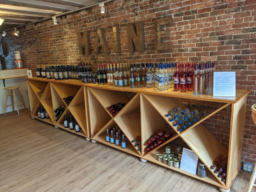 Wine Store «Sweetgrass Winery & Distillery Old Port Tasting Room and Shop», reviews and photos, 324 Fore St, Portland, ME 04101, USA