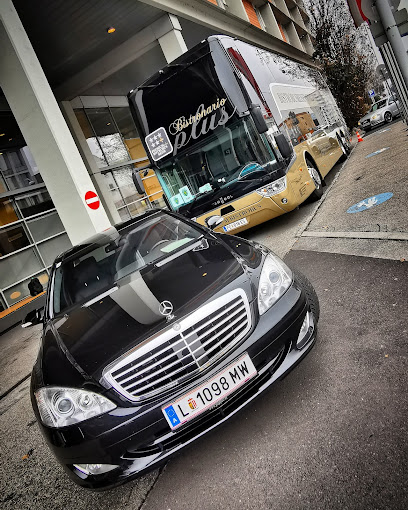 Mercedes Limousine & Van with Chauffeur Linz, Austria