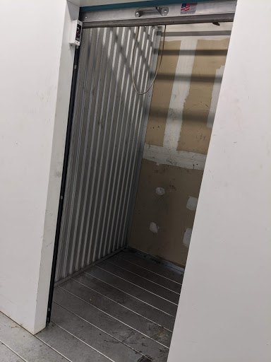 Self-Storage Facility «Stor and Stor Flatbush / Kensington», reviews and photos, 30 Erasmus St, Brooklyn, NY 11226, USA