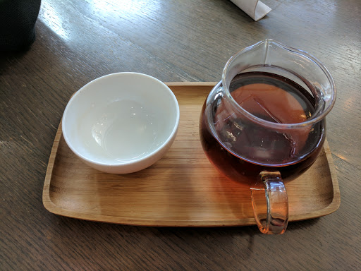 Coffee Shop «Intelligentsia Coffee Old Town Coffeebar», reviews and photos, 1233 N Wells St, Chicago, IL 60610, USA