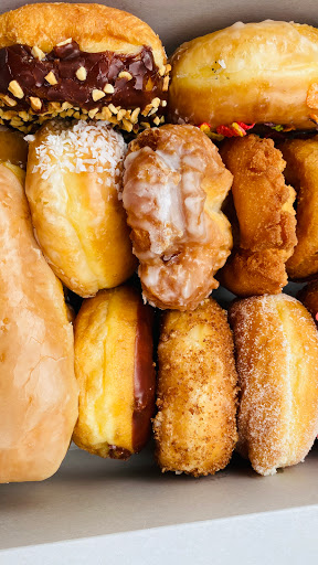 Donut Shop «Donut Star», reviews and photos, 1211 E Chapman Ave, Fullerton, CA 92831, USA