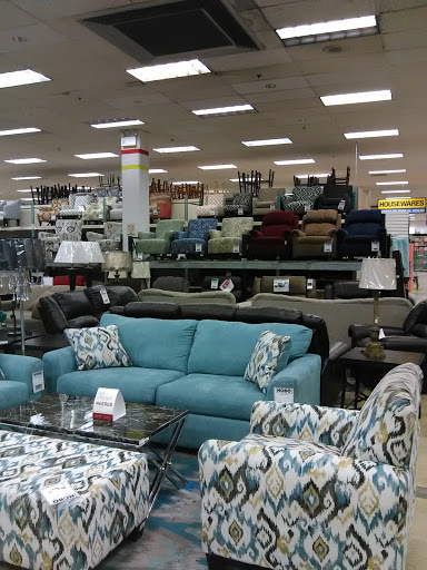 Home Improvement Store «HOBO - Home Owners Bargain Outlet», reviews and photos, 8716 S Cicero Ave, Oak Lawn, IL 60453, USA