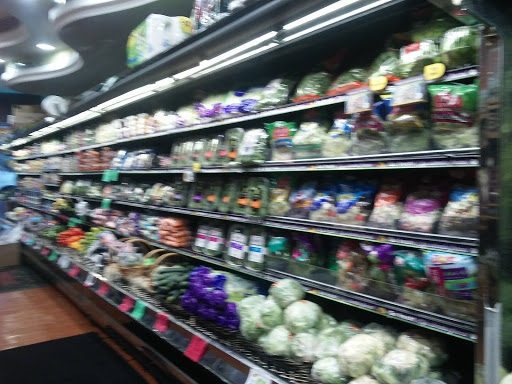 Supermarket «CHERRY VALLEY FARM SUPERMARKET», reviews and photos, 2016 21st Ave, Long Island City, NY 11105, USA