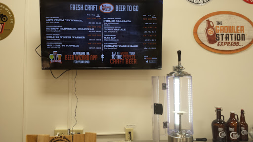 Liquor Store «Total Discount Liquors», reviews and photos, 1438 Liberty Rd # 10, Sykesville, MD 21784, USA