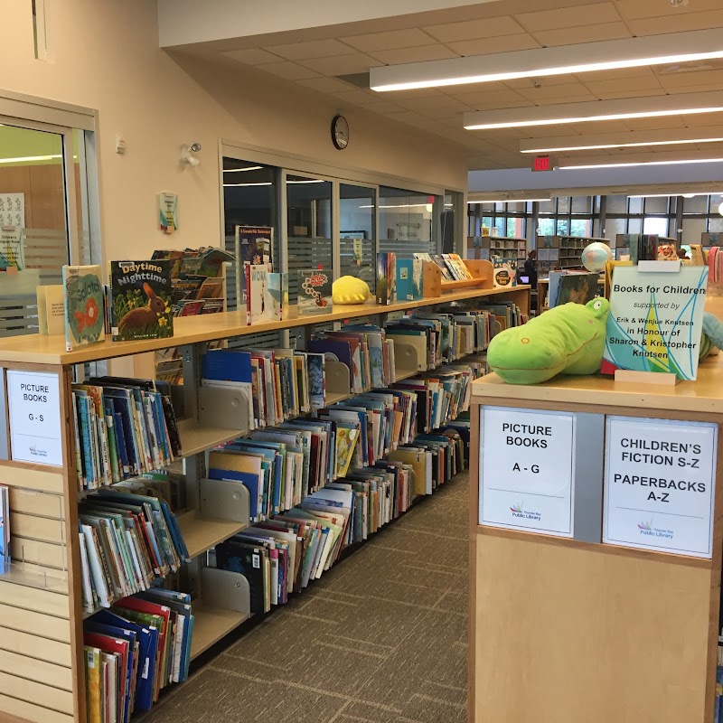 Thunder Bay Public Library: Mary J.L. Black Branch