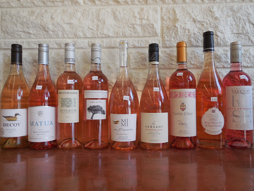 Liquor Store «Mystic Wine Shoppe», reviews and photos, 901 Massachusetts Ave, Arlington, MA 02476, USA