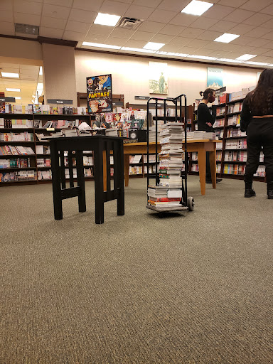 Book Store «Barnes & Noble Booksellers West Side», reviews and photos, 3701 Ellison Dr NW, Albuquerque, NM 87114, USA