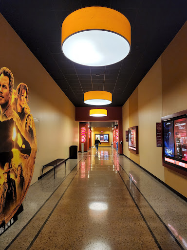 Movie Theater «AMC Hawthorn 12», reviews and photos, 675 Hawthorn Center, Vernon Hills, IL 60061, USA