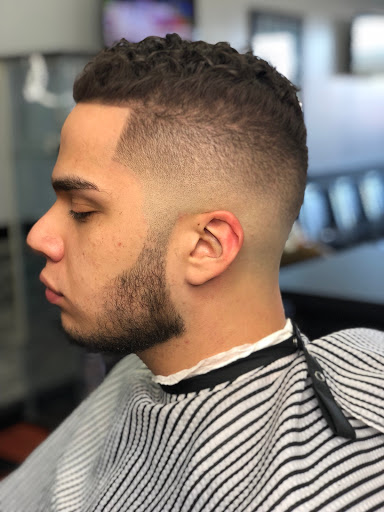 Barber Shop «5Star Barbershop», reviews and photos, 12720 S Orange Blossom Trail, Orlando, FL 32837, USA