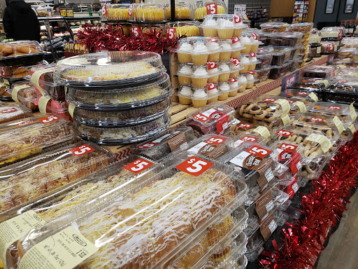 Grocery Store «Jewel-Osco», reviews and photos, 20 S Weber Rd, Romeoville, IL 60446, USA