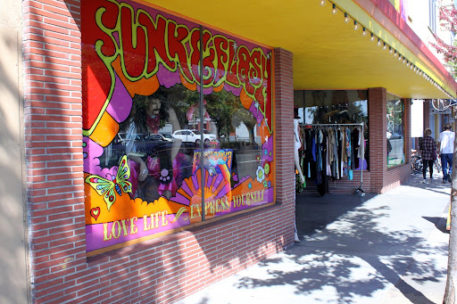 Clothing Store «Funk & Flash», reviews and photos, 228 S Main St, Sebastopol, CA 95472, USA