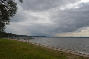 Lake Dusia image