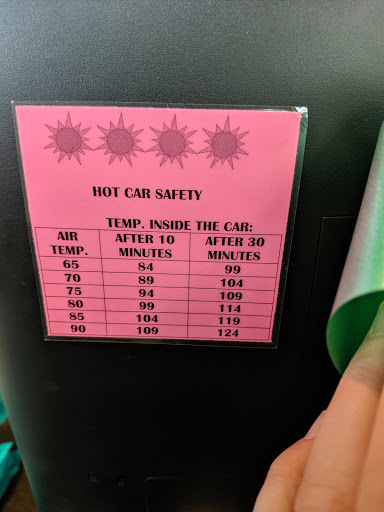 Pet Supply Store «Mud Bay», reviews and photos, 2540 NW 188th Ave, Hillsboro, OR 97124, USA