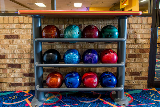 Bowling Alley «5 Star Lanes», reviews and photos, 2666 Metro Pkwy, Sterling Heights, MI 48310, USA