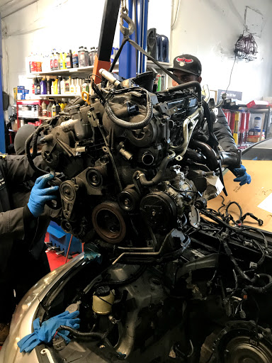 Auto Repair Shop «Floral Park Gas & Auto Repair», reviews and photos, 286 Jericho Turnpike, Floral Park, NY 11001, USA
