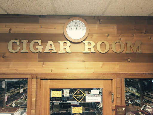Tobacco Shop «Everett Cigar & Tobacco», reviews and photos, 11108 Evergreen Way c, Everett, WA 98204, USA
